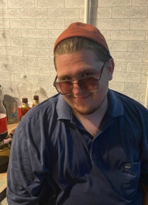 Андрей из Междуреченска 22 года