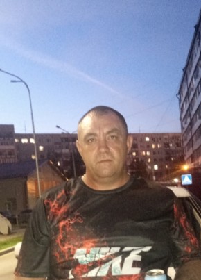 Иван из Нового Уренгоя 42 года
