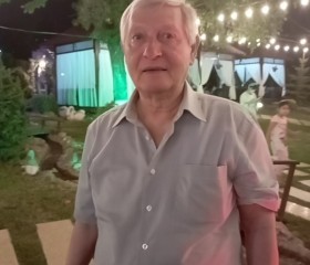 Виктор, 73 года, Namangan