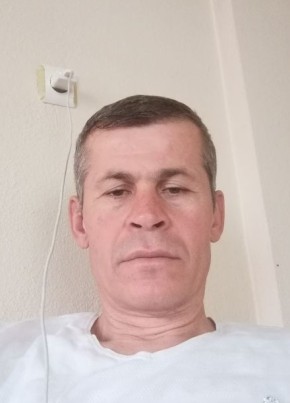 Mehmet. Dınc, 48, Türkiye Cumhuriyeti, İstanbul