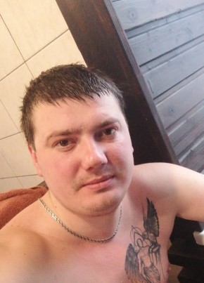 Maksim, 32, Russia, Tutayev