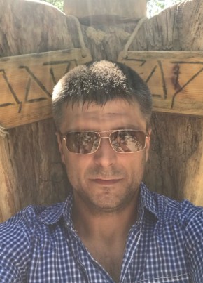 Антон, 42, Россия, Белгород