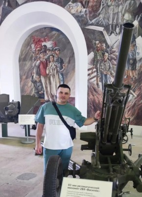 Михаил из Нового Оскола 36 лет