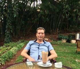 Andre, 51 год, Kampala