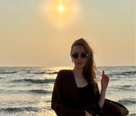 Li, 19, Yoshkar-Ola