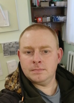 Алексей, 40, Россия, Карпинск