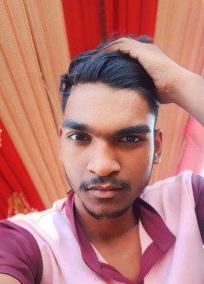 Ankit Bharti, 18, India, Sultānpur