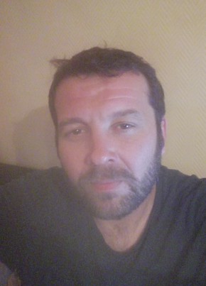 Julien, 41, République Française, Bergerac