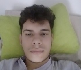Soheil, 20, Sanandaj