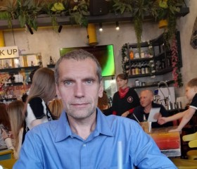 Konstantin, 41, Moscow