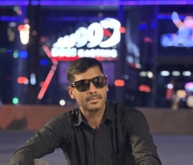Gul Bahar, 25, Riyadh
