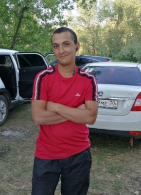 Артем, 29, Россия, Харабали