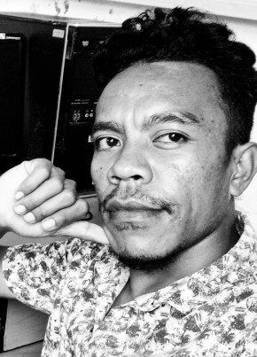 Ronald, 29, East Timor, Dili
