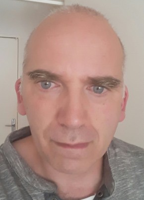 Ludovic, 48, République Française, Moulins