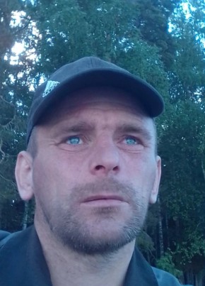 Дмитрий, 40, Россия, Петрозаводск