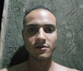 Saqr, 27, Al Jizah