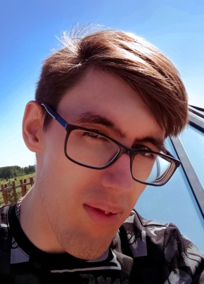 Дмитрий из Прокопьевска 22 года