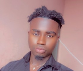 Armel Guela, 27, Abidjan