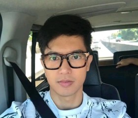 Dong Hwan, 31, Accra