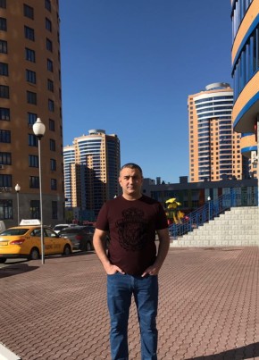 Радмир, 43, Россия, Москва