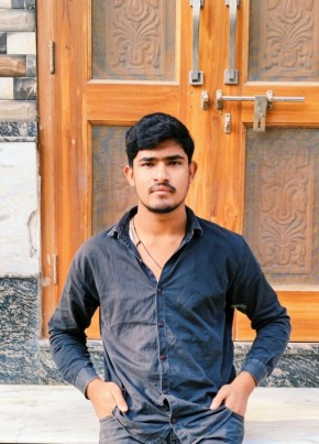 Haseen choudhary, 18, India, Rishikesh