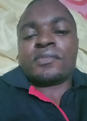 Eric Nguetsa, 32, Republic of Cameroon, Douala
