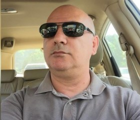 Viktor, 49, Tbilisi