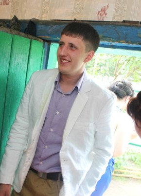 Виталий, 34, Россия, Починок