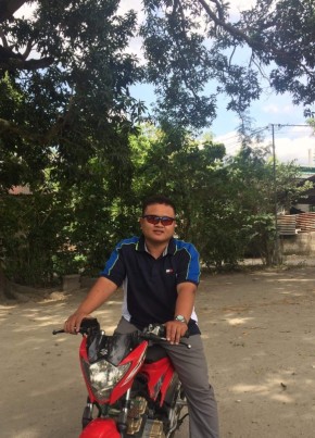 Aldrin, 30, Philippines, Manila