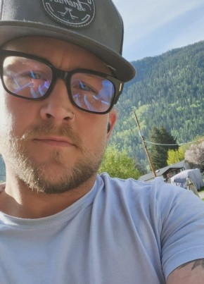Matt, 32, Canada, Okanagan
