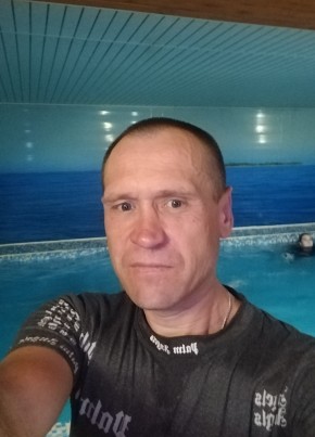 Юрий из Александрова 43 года