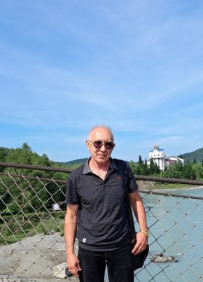 Сергей из Бийска 66 лет