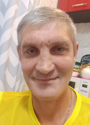 Леонид Гештень из Сызрани 53 года