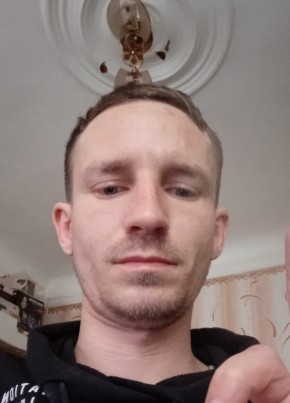 Антон, 35, Россия, Белогорск (Крым)