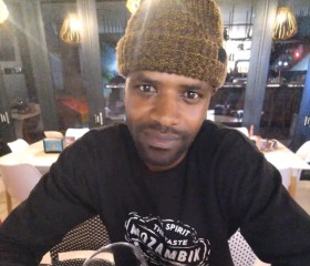 Mbulelo, 34, George