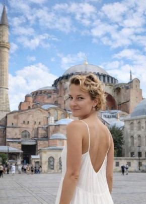 Yuliya, 41, Russia, Moscow