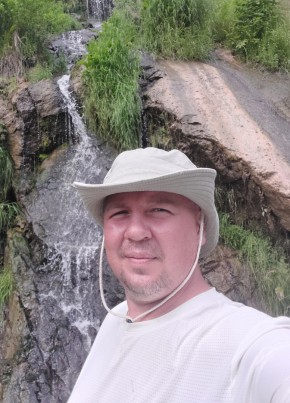Дмитрий из Кемерово 44 года