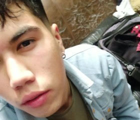Alex, 26, San Antonio
