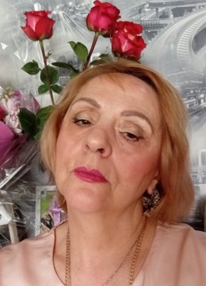 Людмила из Гусева 67 лет