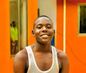 Omulangira Ssuun, 20 лет, Kampala