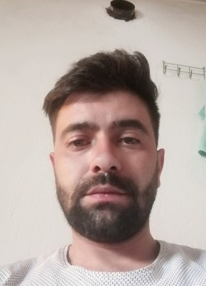 Suat, 30, Türkiye Cumhuriyeti, İzmir
