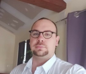BEAUVAIS , 35, Blois