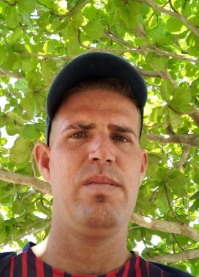 Omar, 34, República de Cuba, Báguanos