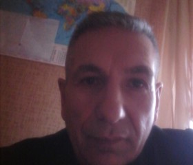 Рома, 53 года, Родинське