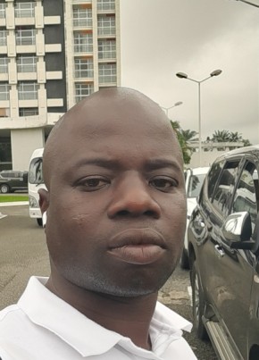 Charles, 36, République de Côte d’Ivoire, Yamoussoukro