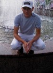 Yuriy, 34, Omsk