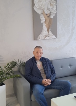 Дмитрий Лебедев, 58, Россия, Новотитаровская