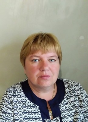 Галина, 48, Россия, Усть-Кут