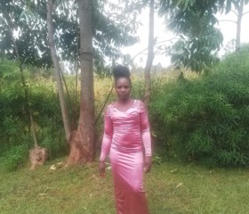 Nickline, 24, Nairobi