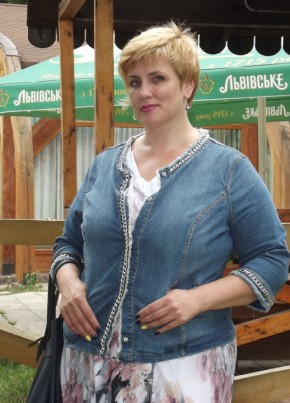 Александра, 50, Україна, Чернівці